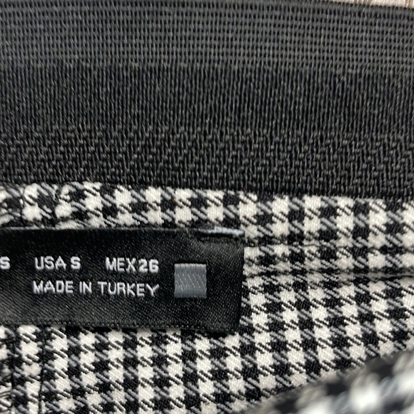 Zara Women’s Tartan Black and White Checkered Trousers, size small - Picture 3 of 12